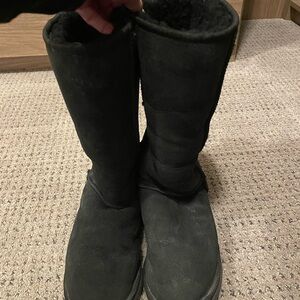 Women's Black Shearling Boots